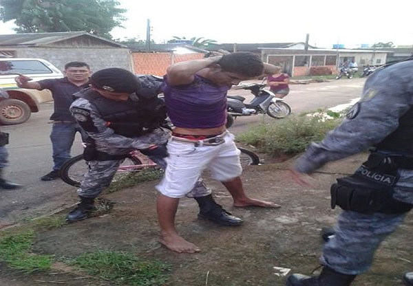 Assaltante azarado rouba mulher e é contido por policial a paisana