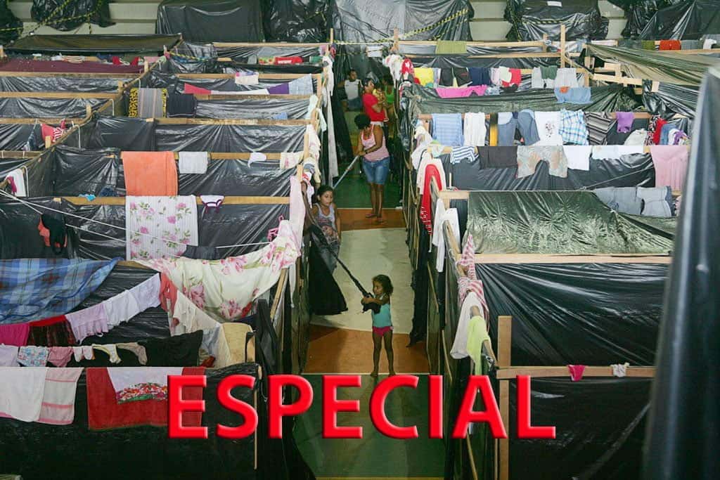 Desalojados pelo Rio Acre querem voltar para casa após maior tragédia natural 2 Abrigos espalhados pela cidade serviram de refúgio temporário para as vítimas da enchente