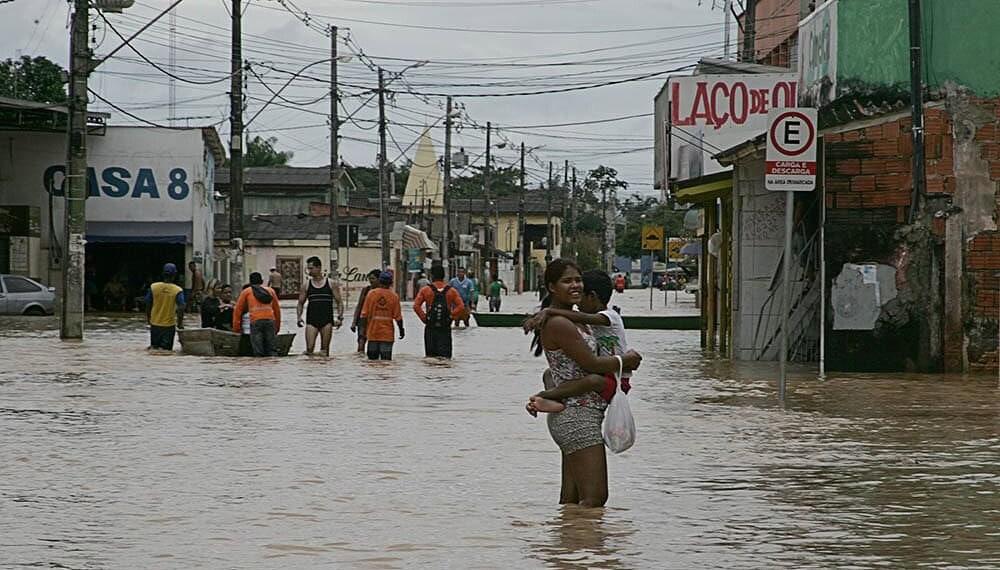Abastecimento de água é parcialmente interrompido 1 Abastecimento de água é parcialmente interrompido