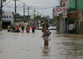 Abastecimento de água é parcialmente interrompido