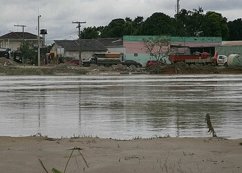 Rio Acre continua subindo e pode ultrapassar os 16 metros; previsão é de mais chuva para a região
