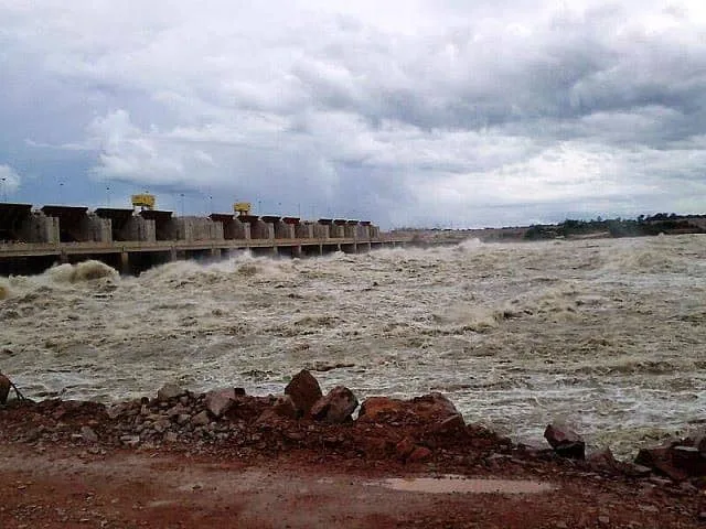 Agência Nacional de Águas acusa a Usina de Jirau de agravar inundações