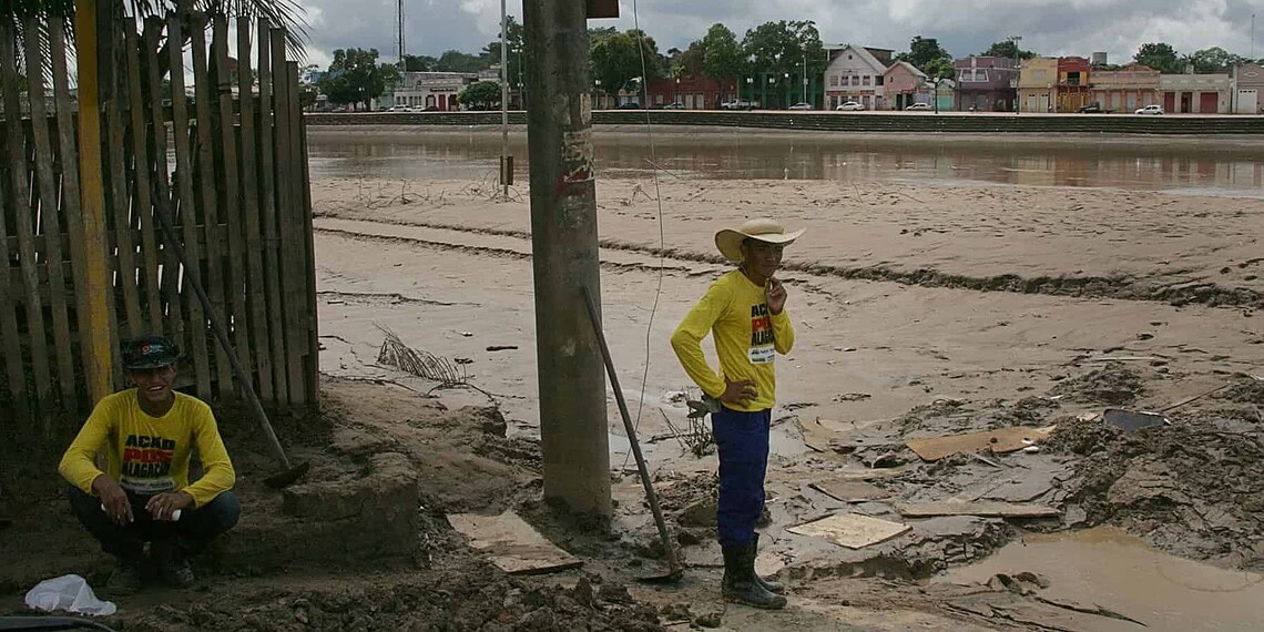 Após mais de um mês, Rio Acre fica abaixo da cota de transbordamento
