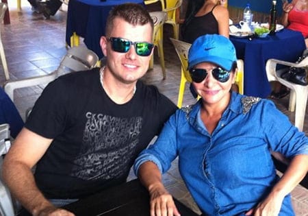 Estampando sorrisos o casal Igor Biancardi e Rosana Magalhães, com a notícia da chegada da cegonha. Vem chorinho novo por aí! 