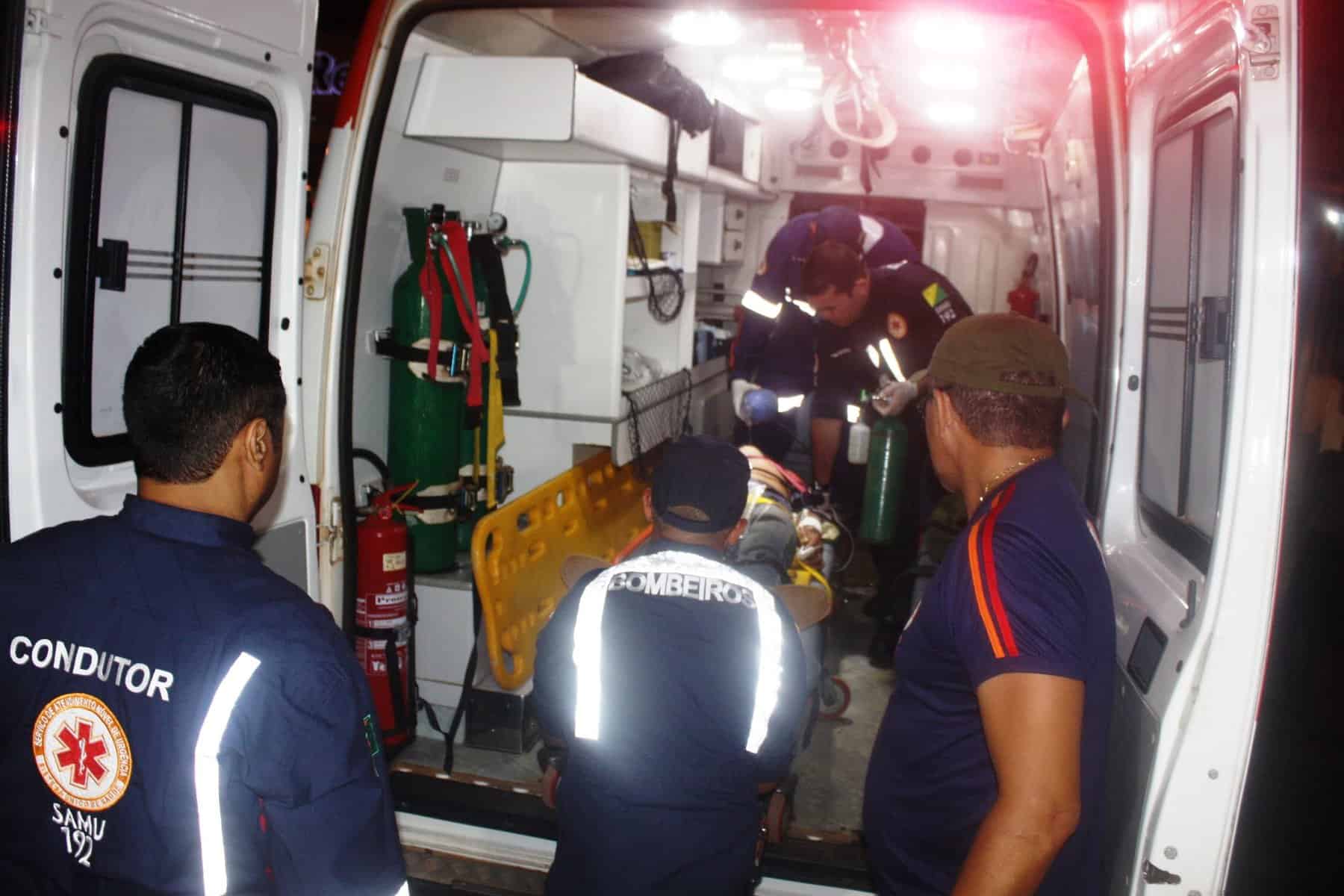 Homem sofre acidente na Transacreana e fica gravemente ferido 2 Homem sofre acidente na Transacreana e fica gravemente ferido (2)