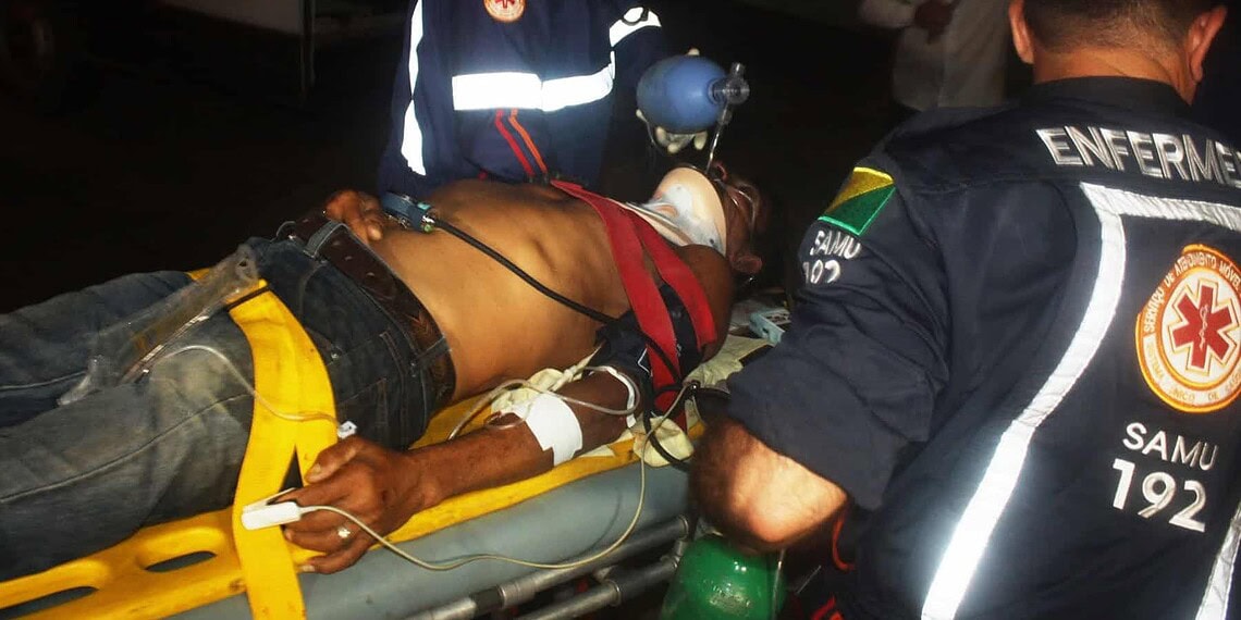 Homem sofre acidente na Transacreana e fica gravemente ferido 1 Homem sofre acidente na Transacreana e fica gravemente ferido