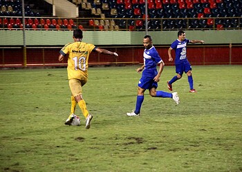 Camisa 10, Neném fez dois na vitória do Galvez