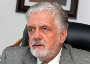 Ministro da Defesa Jaques Wagner acerta com governador Tião Viana apoio do Exército ao Acre