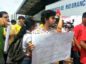 Apesar da expectativa, manifestação contra presidente é cancelada em Rio Branco