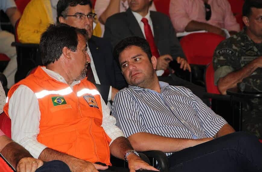 Cameli acompanha ministro no reforço de apoio federal às vítimas da cheia no Acre