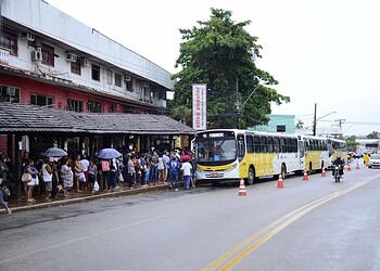 Rbtrans orienta o trânsito e o transporte de passageiros no centro da cidade