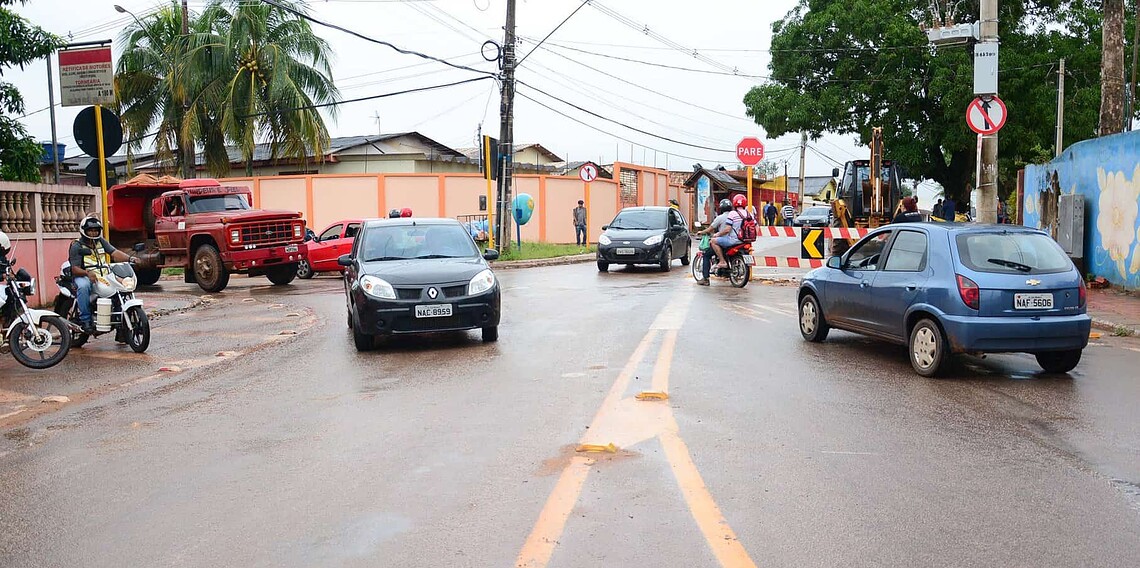 Estrada passou por calçamento e pistas foram duplicadas