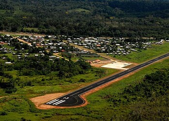 Aeródromo supera o isolamento terrestre do município. (Foto: Sergio Vale/Secom)