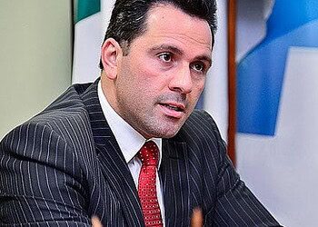 Projeto de Alan Rick garante ensino em tempo integral nas escolas públicas de todo o país