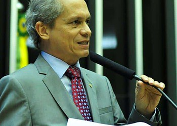 Para Angelim, terceirização rompe a isonomia de direitos e aumenta exploração