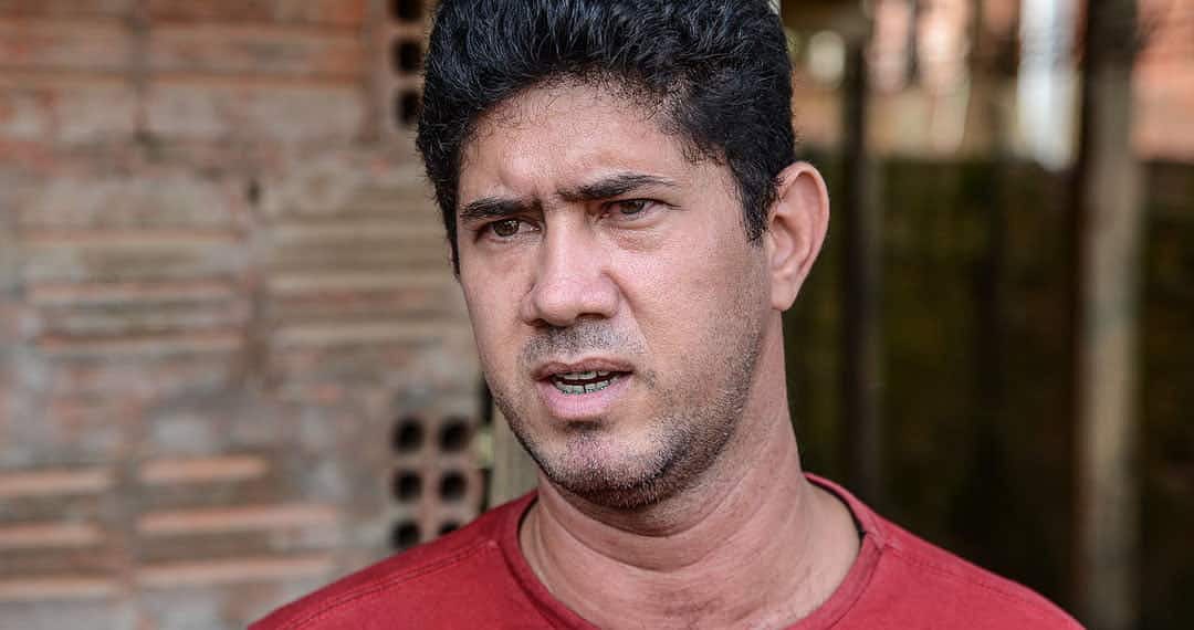 Cerca de 900 famílias atingidas pela cheia têm casas catalogadas pela Sehab 1 Wellington de Sousa diz não saber contabilizar os prejuízos. (Foto: Alexandre Noronha/ Secom)