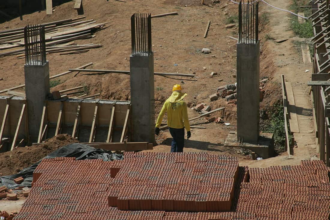 Tijolo ficou mais caro na cidade desde o final de março