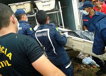 Corpo de mulher é encontrado nos fundos de uma loja