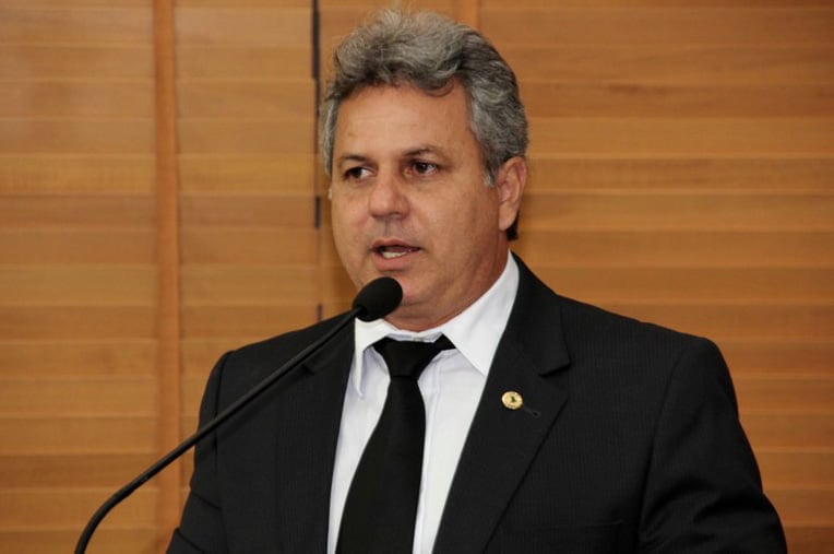 Deputado destacou a situação precária dos agricultores. (Foto: Agencia Aleac)