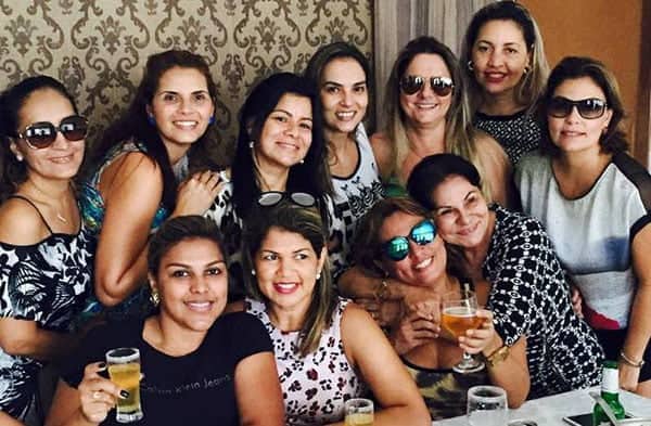 Em Sampa 2 Click das amigas patyspink Meyre Manaus, Ligi Moraes, Rose Moreto, Grazi Cavalcante, Saluana Bonfim, Candice Pinheiro, Mabel Cristina, Edna Valente e Roberta Lima. Elas prepararam almoço surpresa para a empresária Ligiane Moraes, que aniversariou no último sábado.