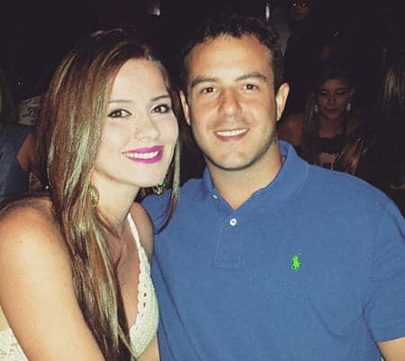 Feliz Páscoa 5 Vivas, vivas para a modelo Kaialane Amorim, que ontem também foi bastante festejada, principalmente pelo love, o odontólogo Felipe Caobianco.