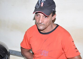 Homem de 53 anos é preso em flagrante vendendo droga na gameleira