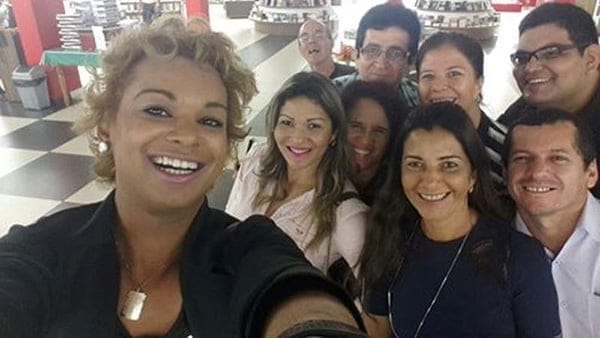 Evento comemorativo pelo Dia do Jornalista, na selfie comandada por Neyelli Brilhos, com Kelly Kley Saldanha, Jane Vasconcelos, Vanessa França, Everton Andrade e o presidente do Sinjac Victor Augusto.  