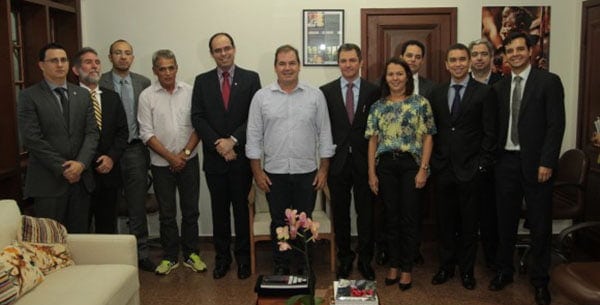 Magistratura do Acre homenageia representantes dos três poderes 2 Homenagem da Associação de Magistrados do Acre (Asmac) foi realizada na Casa Civil, nesta segunda-feira