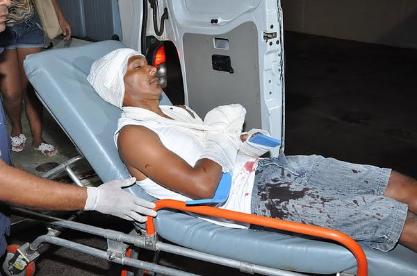 Pai e filho são alvejados a tiros no bairro recanto dos Buritis