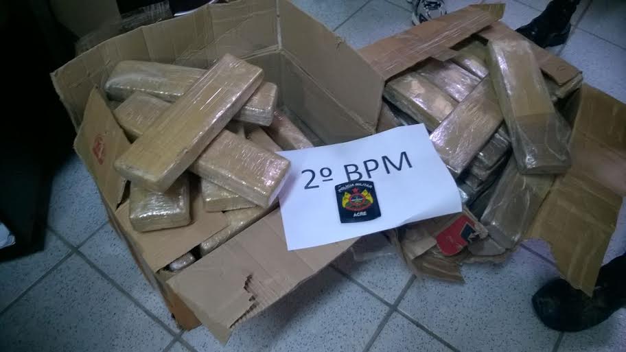 Polícia Civil e Militar de Rio Branco apreende 55 kg de maconha 3