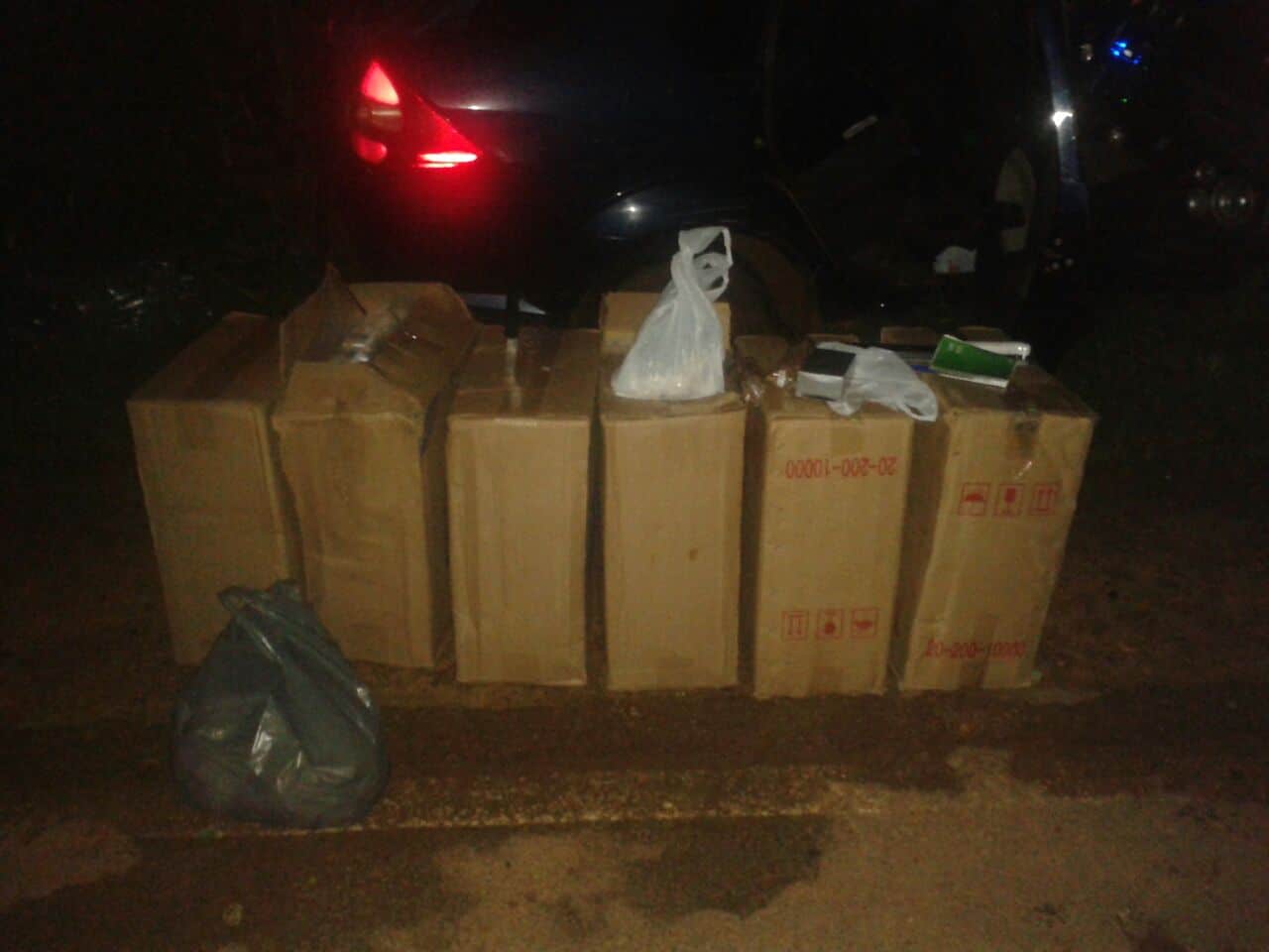 Polícia Militar apreende 300 maços de cigarro na BR364 2 Polícia Militar apreende 300 maços de cigarro na BR364