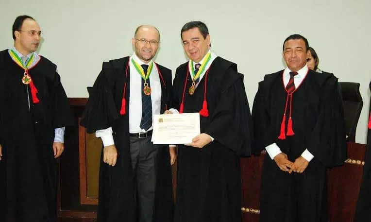 Sessão solene foi realizada na manhã deste sábado