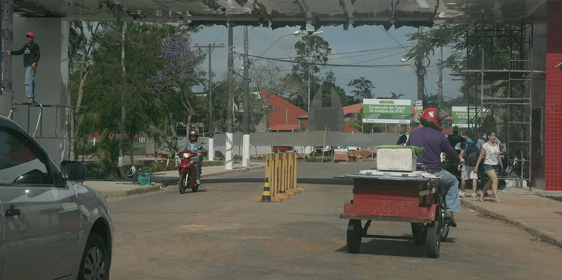 Servidores da Ufac decidem não aderir o movimento grevista nacional 1 Servidores da Ufac decidem não aderir o movimento grevista nacional