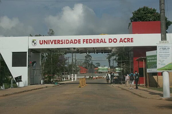 Servidores federais realizam ato nesta quinta-feira, 9