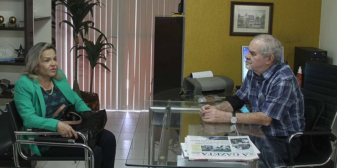 Desembargadora detalhou as principais ações que acontecem no TJ/AC ao jornalista Silvio Martinello