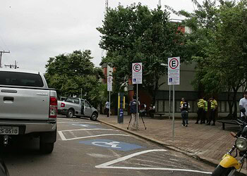 Flanelinhas fazem protesto e acusam PM de agressões