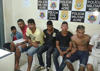 Polícia prende 9 pessoas após denúncia
