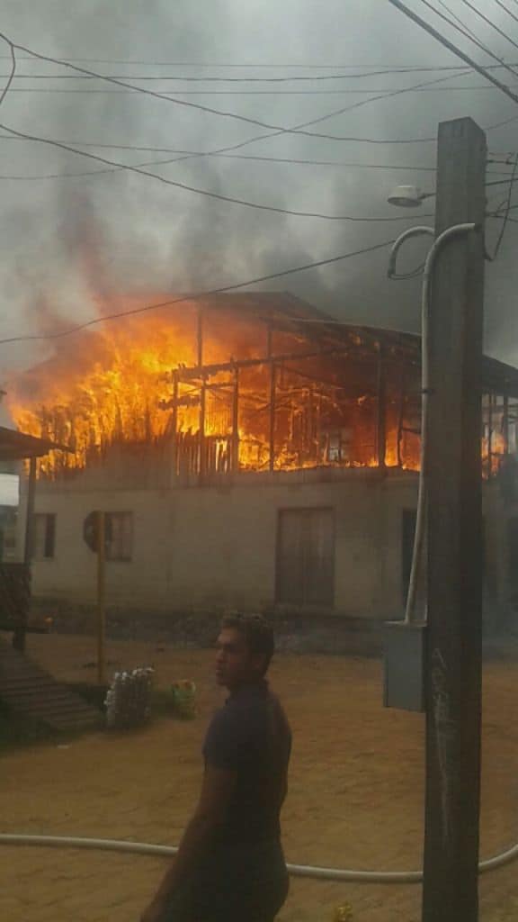 Criança de 4 anos morre em incêndio no município de Tarauacá/AC 3 criança 4 anos morre incendio tarauaca 3