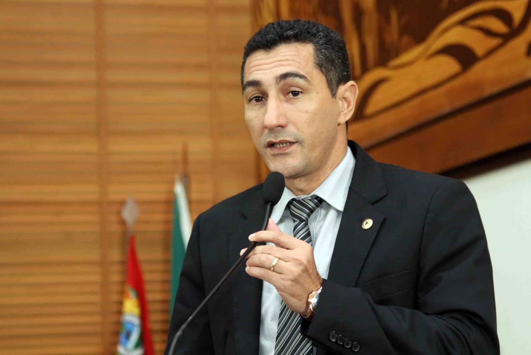 Audiência foi proposta pelo deputado Jesus Sérgio. (Foto: Agência Aleac)