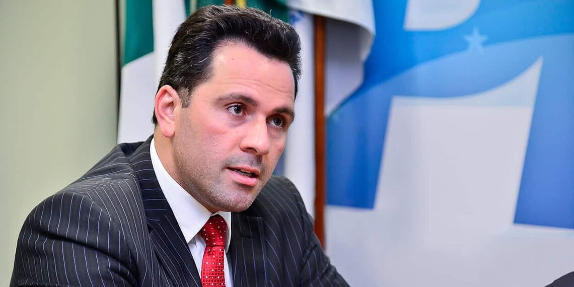 Deputado fala sobre Medidas Provisórias que tratam sobre mudança no seguro desemprego