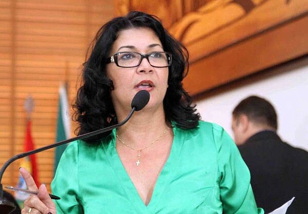 Deputada pede informações sobre aluguel social pela Secretaria de Habitação do Estado