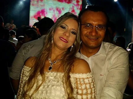 Advogada Leo Amaral foi a aniversariante de ontem. Ela optou por passar a data em família recebendo todos os mimos e atenções do esposo Eufran Amaral,  junto com os filhos Elem e Enzo César.