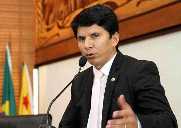 Jenilson Leite defende construção de hospital especializado em atendimento para mulheres