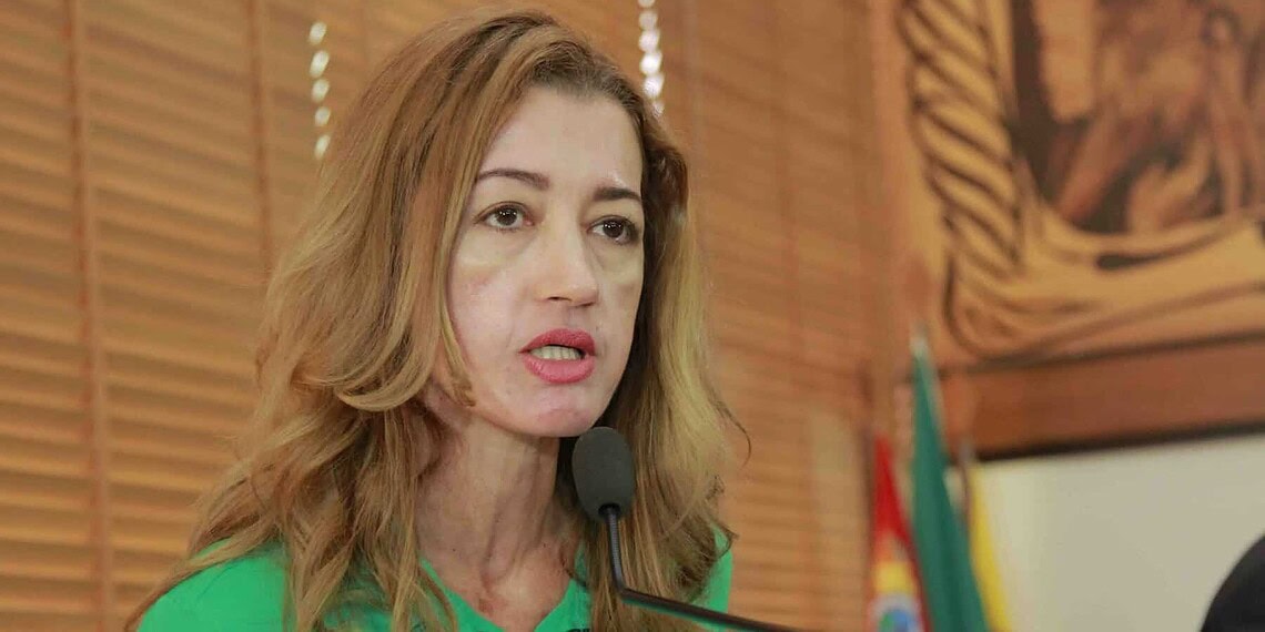 Leila Galvão volta a cobrar construção de ponte que liga Brasiléia a Epitaciolândia