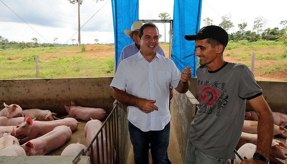Tião Viana gostou dos resultados no Alto Acre. (Secom Acre)