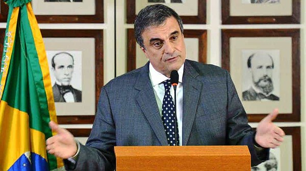 Ministro Eduardo Cardozo diz não haver 'fato imputável' a Dilma para levar a impeachment