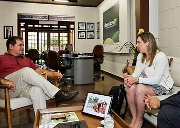 A reunião ocorreeu na tarde de quarta-feira no gabinete do governador. (Foto: Secom Acre)