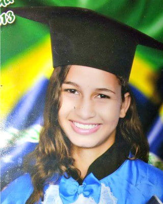 Adolescente some após sair de casa para ir à escola e família pede ajuda 1 Jessineide está desaparecida