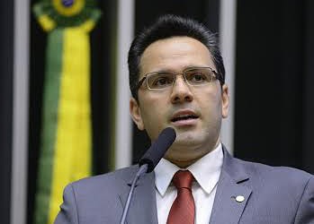 Alan Rick se posiciona contra o ‘distritão’