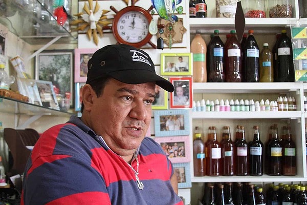 ‘Doutor Raiz’ fala de escassez de plantas medicinais em decorrência de enchentes